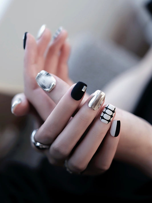Hepburn Elegance - CelestiNail