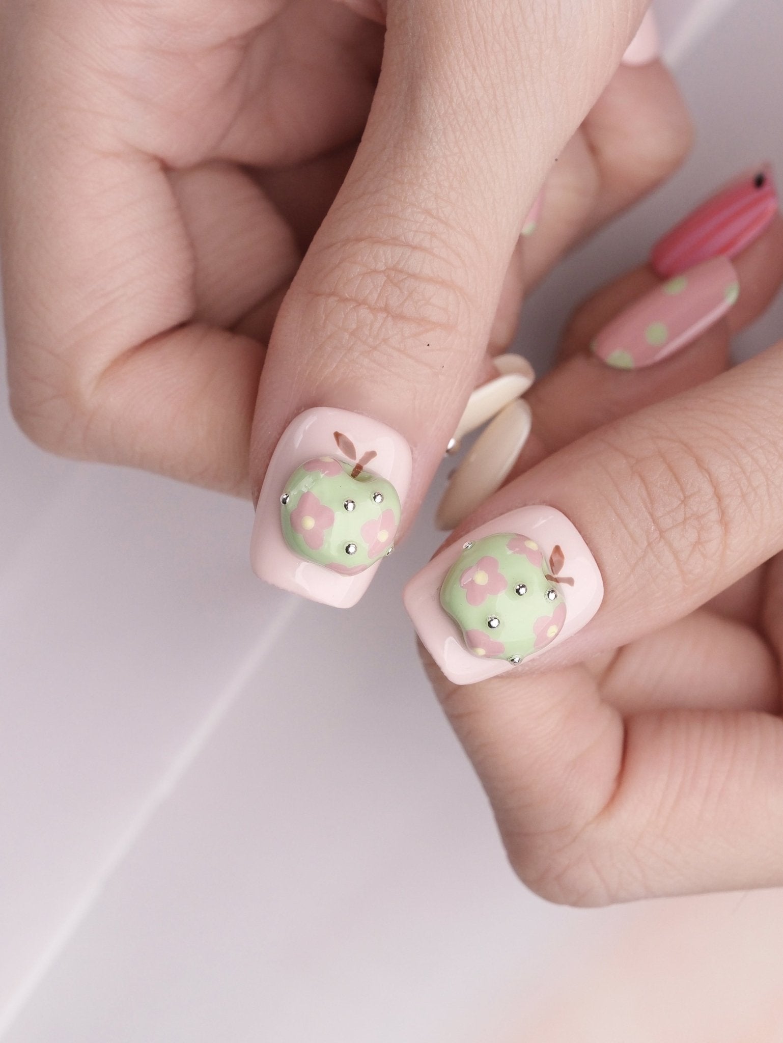 Blossom Apple - CelestiNail