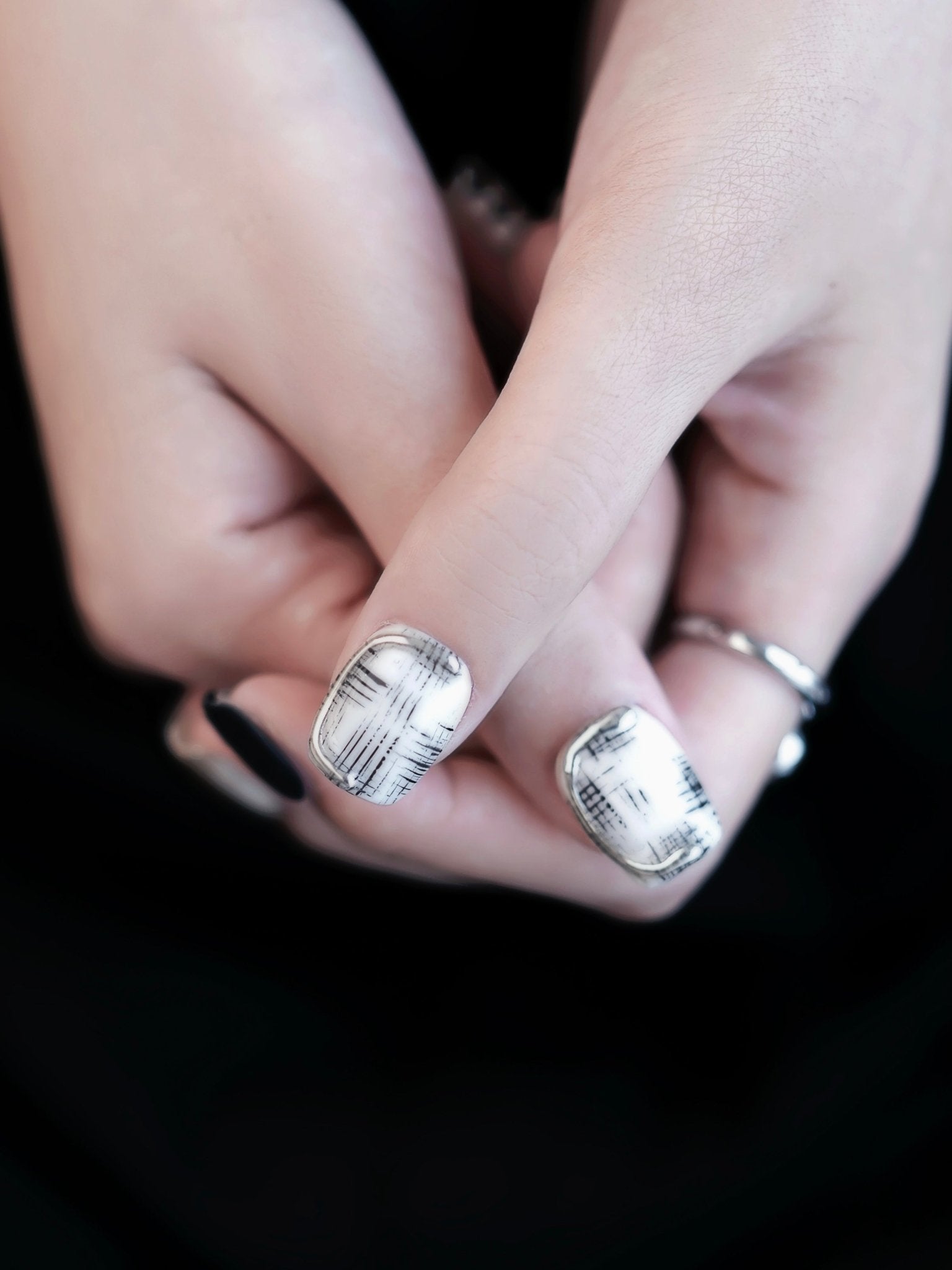 Hepburn Elegance - CelestiNail
