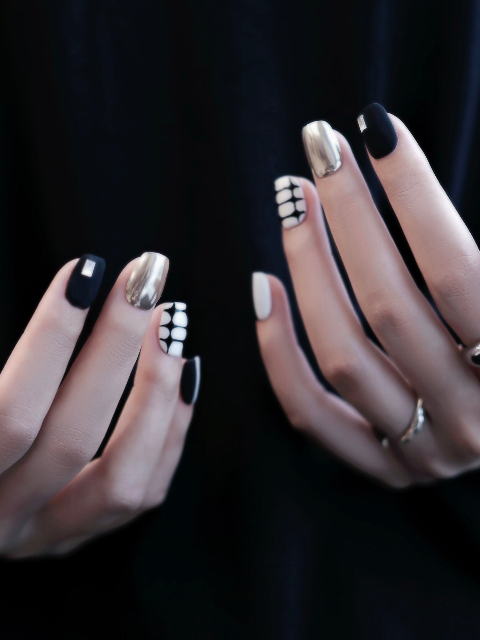 Hepburn Elegance - CelestiNail