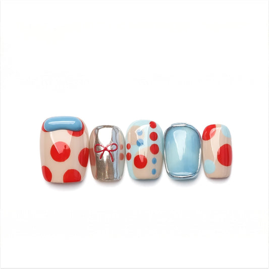 Pop Dots & Bows - CelestiNail