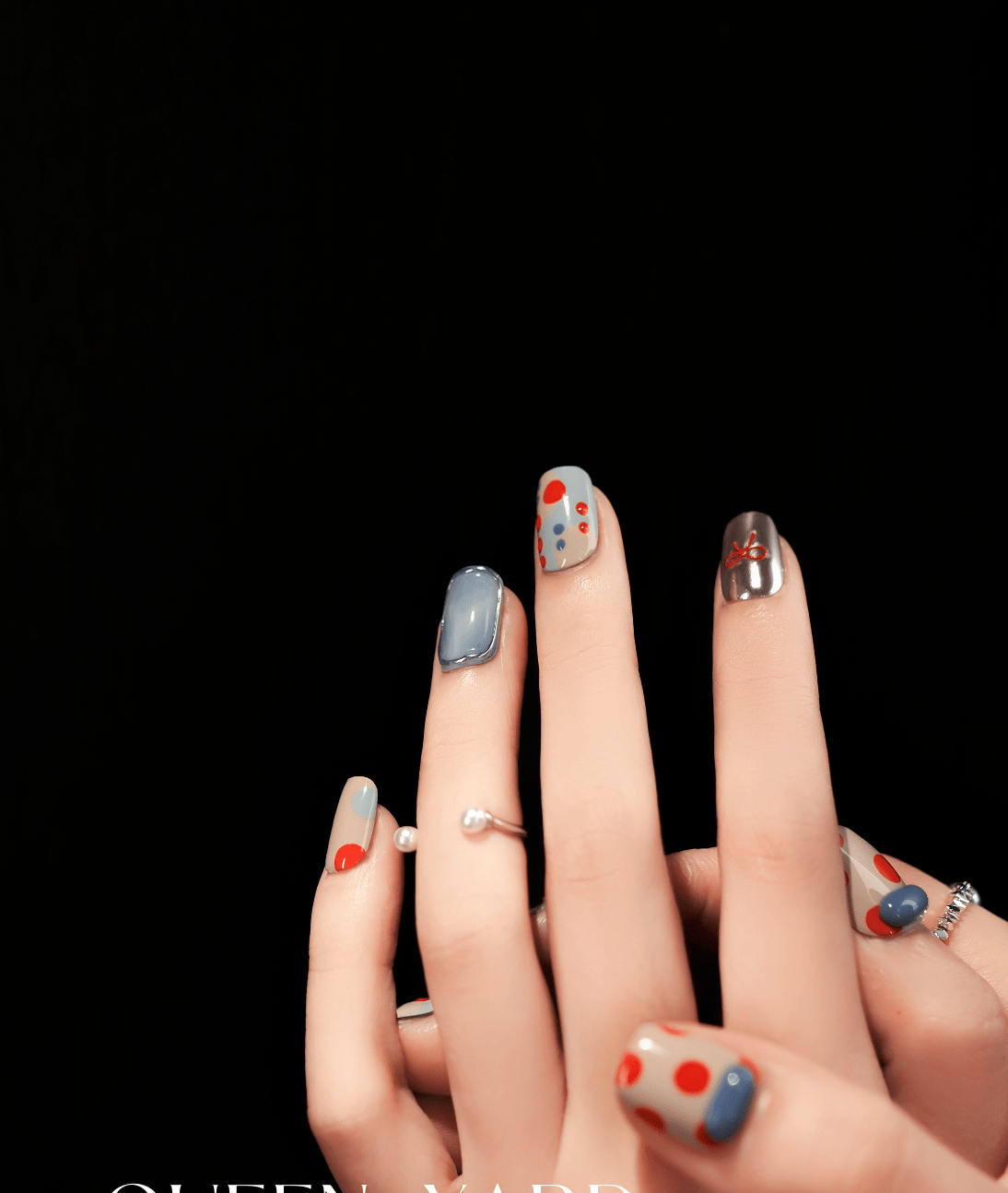 Pop Dots & Bows - CelestiNail